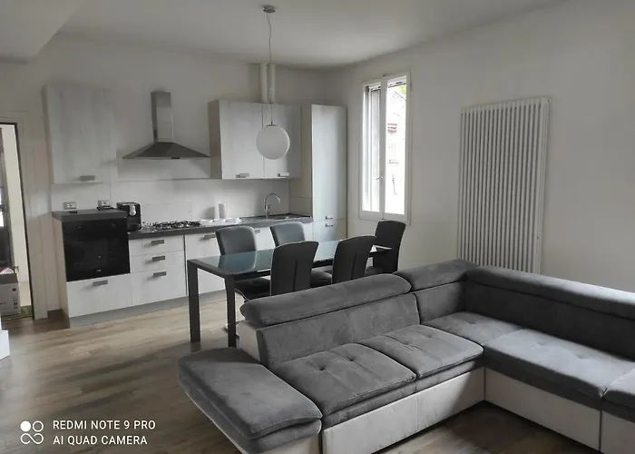 Centro Storico 3* フェラーラ